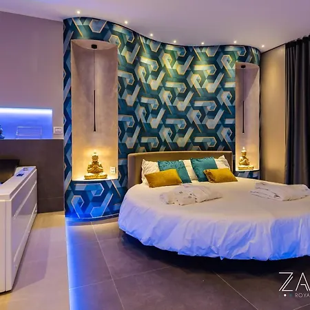 Zac 40 Apartment